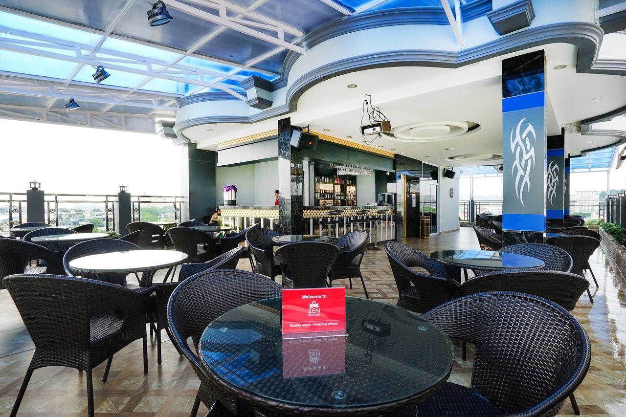 Batam Cardinal Lucky Star Hotel מראה חיצוני תמונה