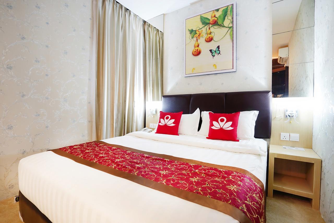 Batam Cardinal Lucky Star Hotel מראה חיצוני תמונה