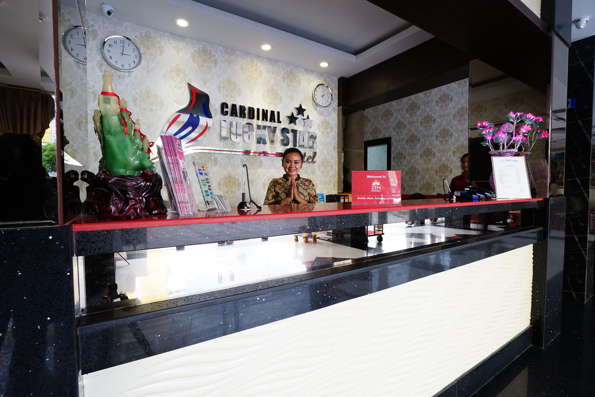 Batam Cardinal Lucky Star Hotel מראה חיצוני תמונה
