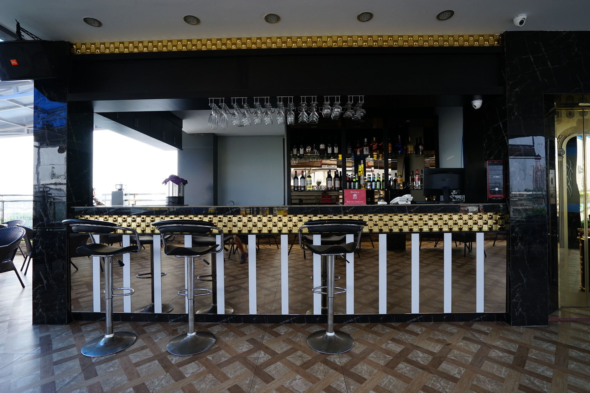 Batam Cardinal Lucky Star Hotel מראה חיצוני תמונה