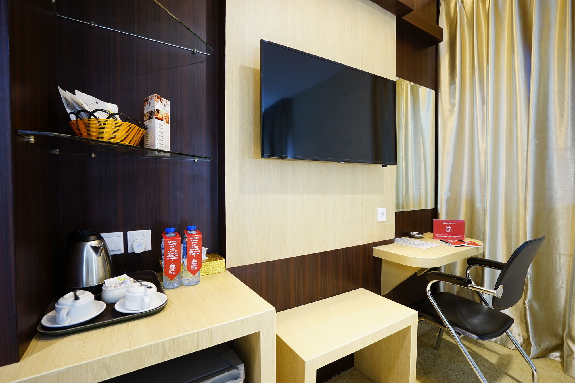 Batam Cardinal Lucky Star Hotel מראה חיצוני תמונה
