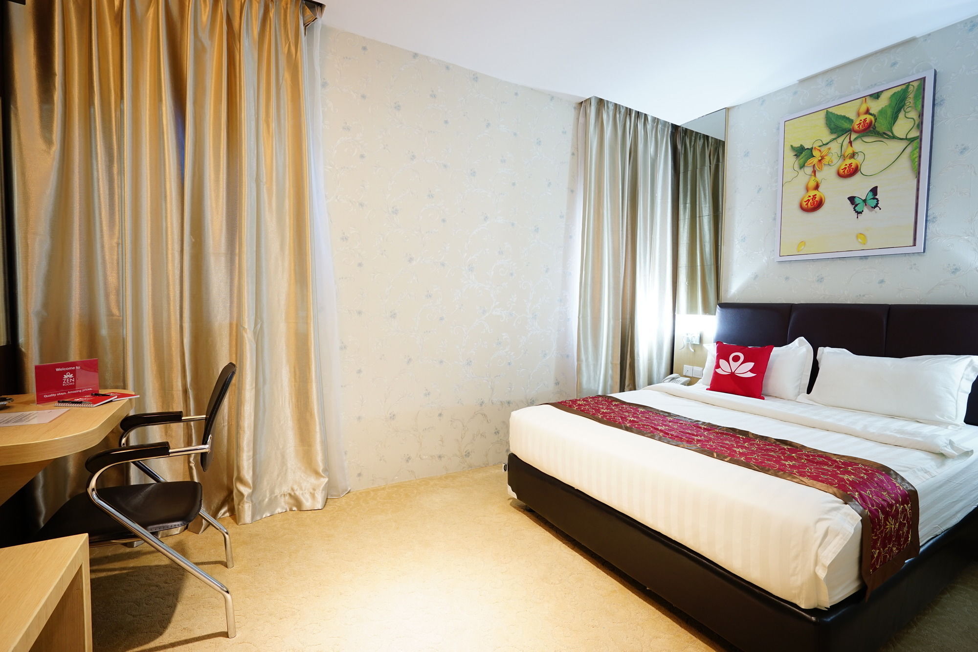 Batam Cardinal Lucky Star Hotel מראה חיצוני תמונה